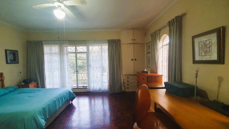 5 Bedroom Property for Sale in Umtentweni KwaZulu-Natal