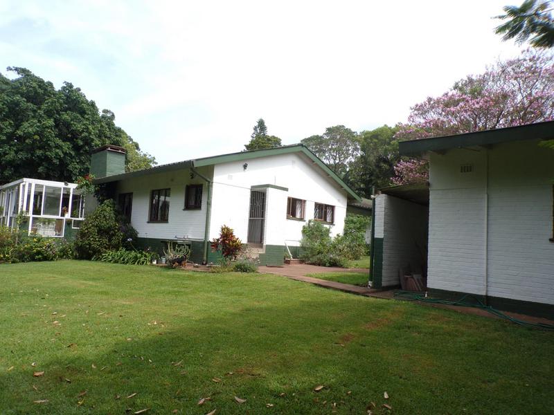 4 Bedroom Property for Sale in Umtentweni KwaZulu-Natal