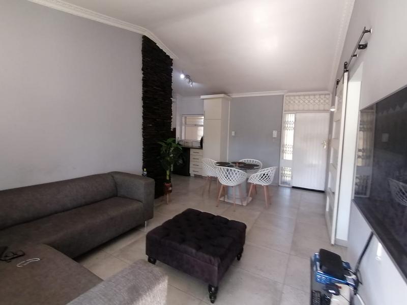 1 Bedroom Property for Sale in Musgrave KwaZulu-Natal