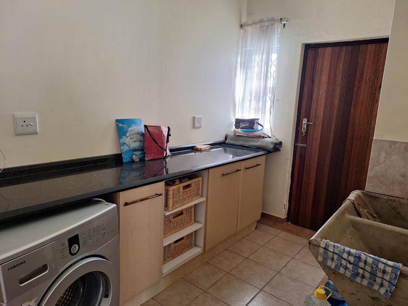 4 Bedroom Property for Sale in Scottburgh KwaZulu-Natal