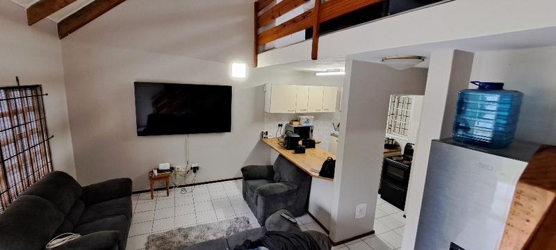 1 Bedroom Property for Sale in Meer En See KwaZulu-Natal