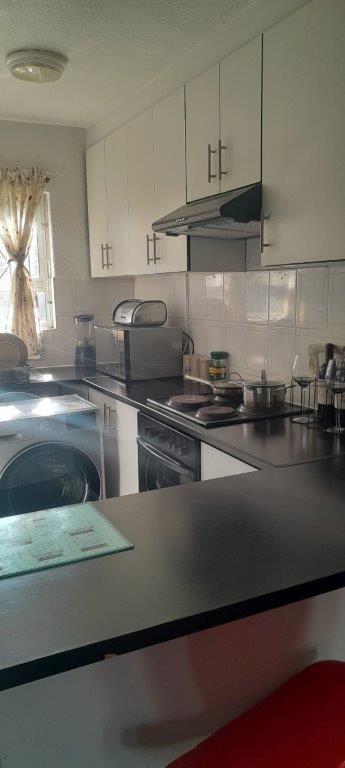 2 Bedroom Property for Sale in Meer En See KwaZulu-Natal