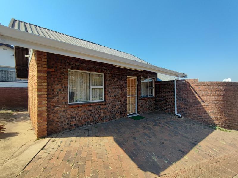 4 Bedroom Property for Sale in Newholme KwaZulu-Natal