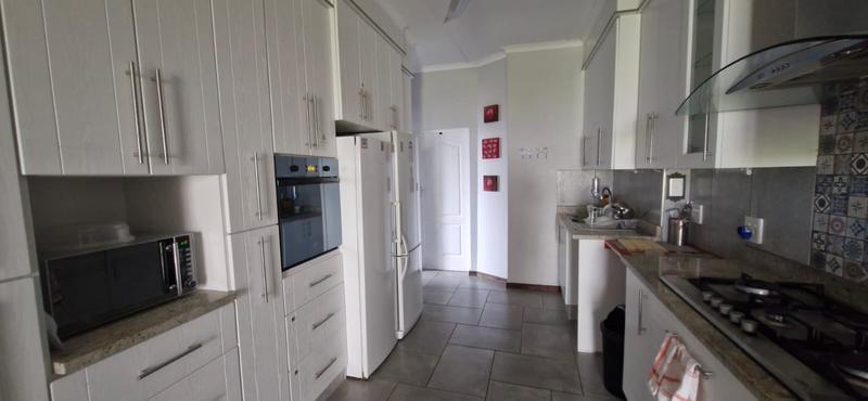 2 Bedroom Property for Sale in Manaba Beach KwaZulu-Natal