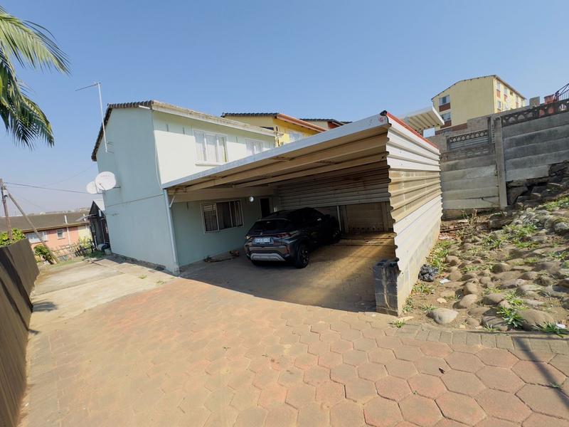 To Let 3 Bedroom Property for Rent in Newlands East KwaZulu-Natal