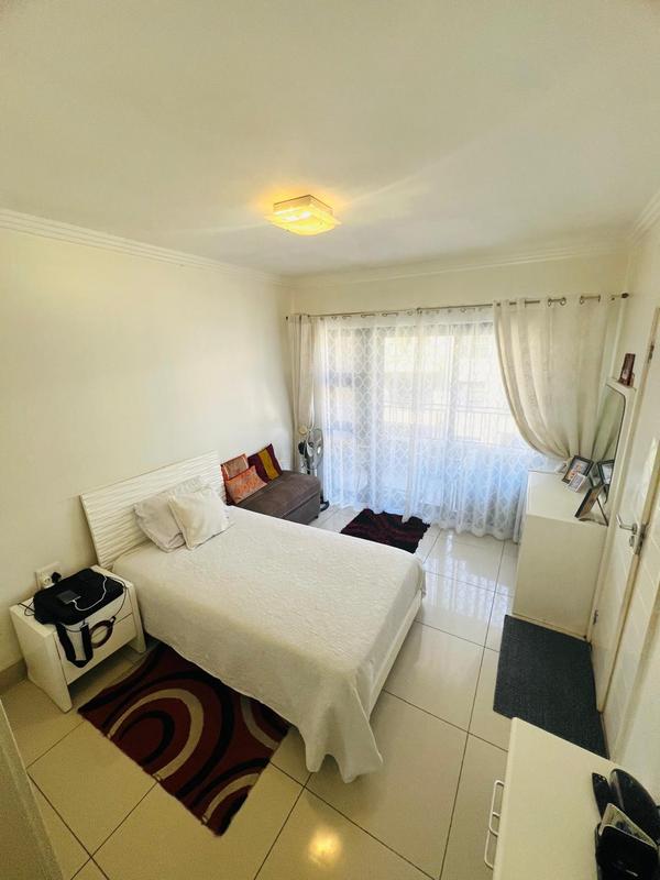 1 Bedroom Property for Sale in Umhlanga Ridge KwaZulu-Natal