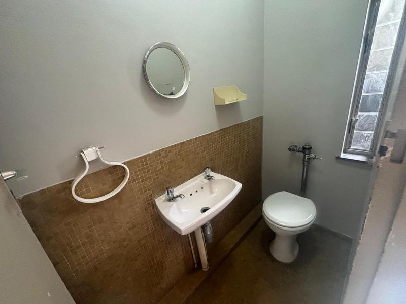 To Let 2 Bedroom Property for Rent in Esplanade KwaZulu-Natal