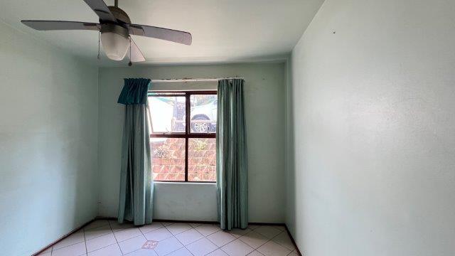 3 Bedroom Property for Sale in Amanzimtoti KwaZulu-Natal