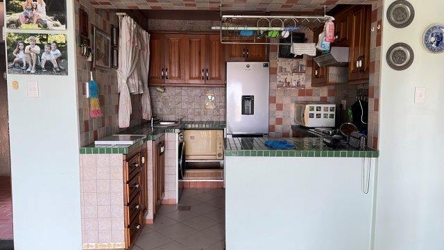 3 Bedroom Property for Sale in Amanzimtoti KwaZulu-Natal