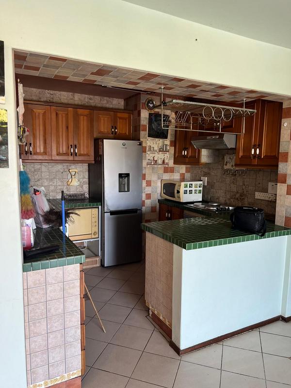 3 Bedroom Property for Sale in Amanzimtoti KwaZulu-Natal