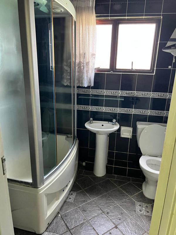 3 Bedroom Property for Sale in Amanzimtoti KwaZulu-Natal