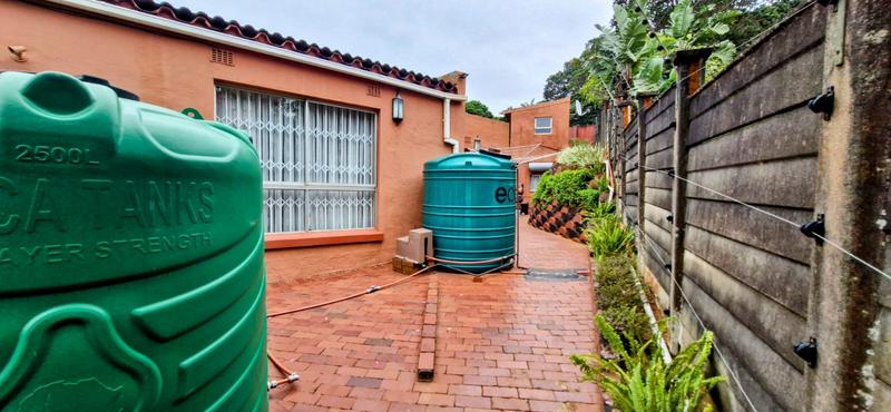 6 Bedroom Property for Sale in Trafalgar KwaZulu-Natal