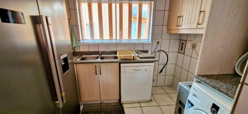 6 Bedroom Property for Sale in Trafalgar KwaZulu-Natal