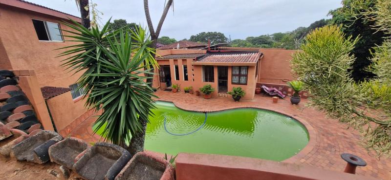 6 Bedroom Property for Sale in Trafalgar KwaZulu-Natal