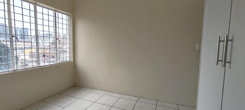 To Let 1 Bedroom Property for Rent in Overport KwaZulu-Natal