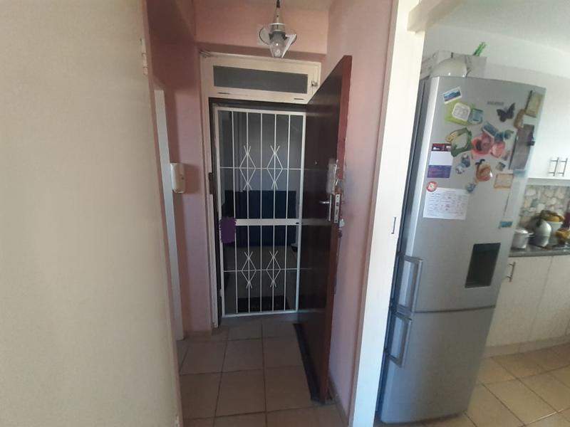 1 Bedroom Property for Sale in North Beach KwaZulu-Natal