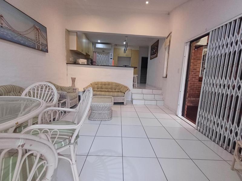 To Let 3 Bedroom Property for Rent in Umhlanga Rocks KwaZulu-Natal