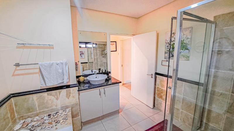 4 Bedroom Property for Sale in Chiltern Hills KwaZulu-Natal