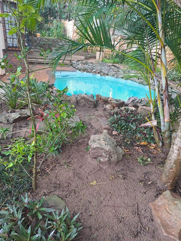 3 Bedroom Property for Sale in Umtentweni KwaZulu-Natal