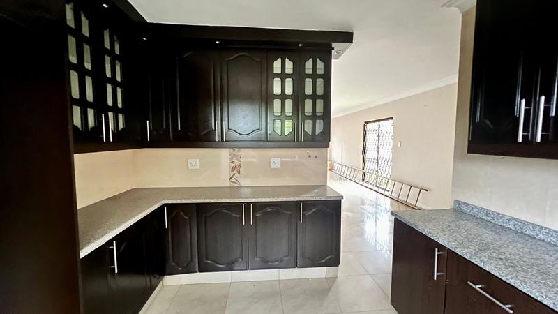 To Let 4 Bedroom Property for Rent in Hillary KwaZulu-Natal