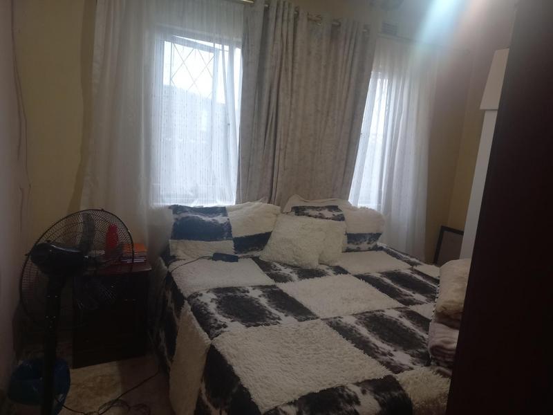 3 Bedroom Property for Sale in Umlazi KwaZulu-Natal