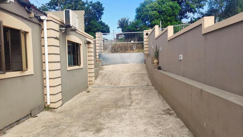 3 Bedroom Property for Sale in Trenance Manor KwaZulu-Natal