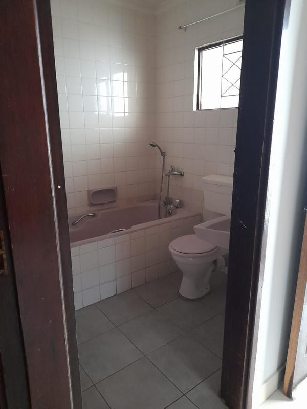 To Let 2 Bedroom Property for Rent in Chatsworth KwaZulu-Natal