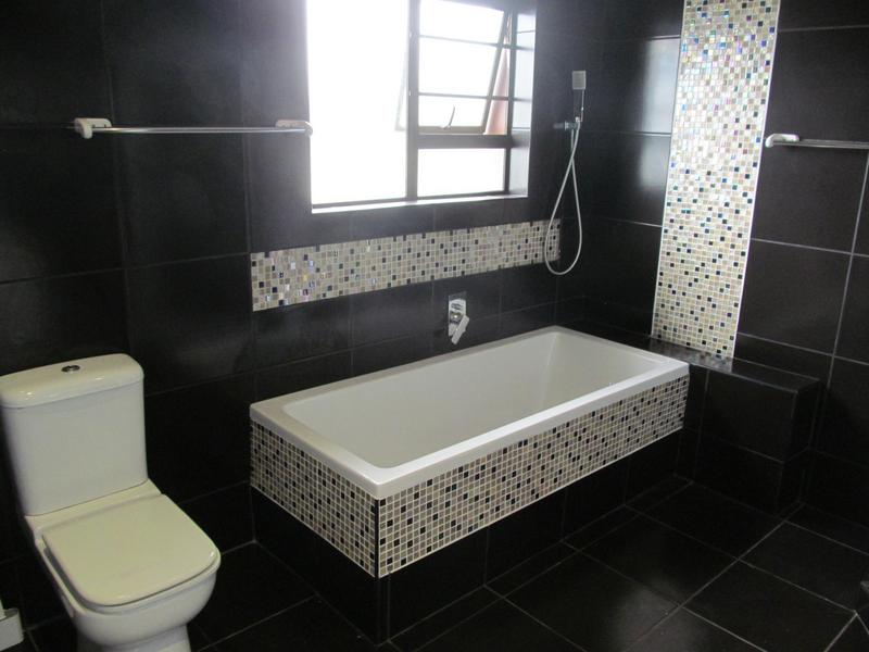 4 Bedroom Property for Sale in Southport KwaZulu-Natal