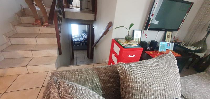 4 Bedroom Property for Sale in Amanzimtoti KwaZulu-Natal