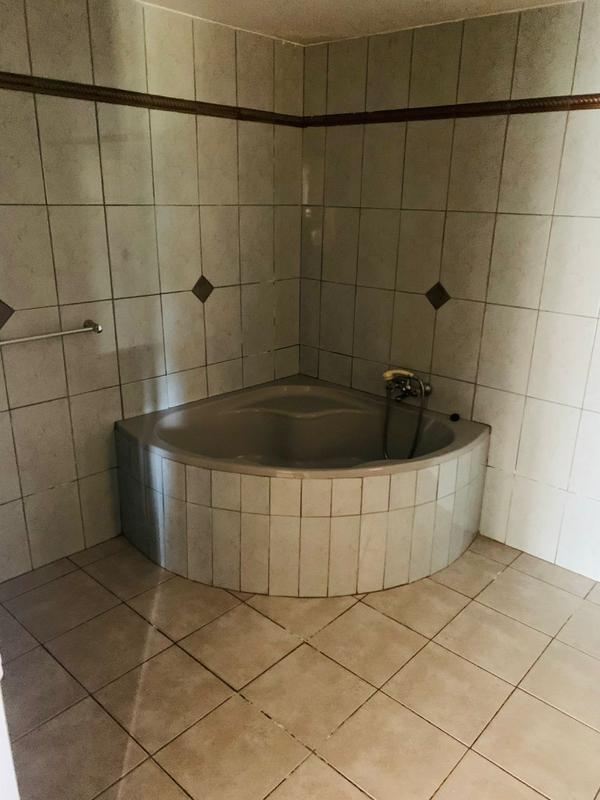 To Let 2 Bedroom Property for Rent in Bluff KwaZulu-Natal