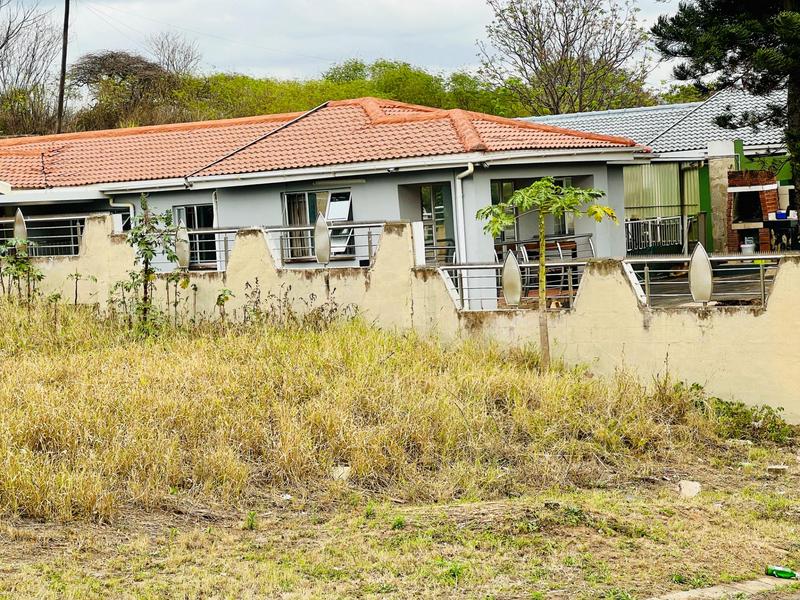 4 Bedroom Property for Sale in Newlands West KwaZulu-Natal