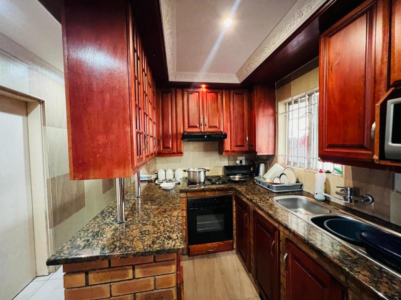 4 Bedroom Property for Sale in Newlands West KwaZulu-Natal