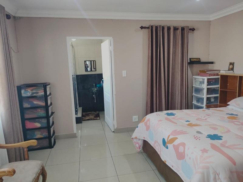 3 Bedroom Property for Sale in Westcliff KwaZulu-Natal