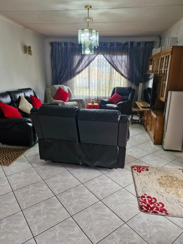 4 Bedroom Property for Sale in Grosvenor KwaZulu-Natal