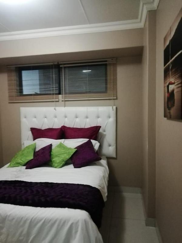 To Let 2 Bedroom Property for Rent in Umhlanga Ridge KwaZulu-Natal