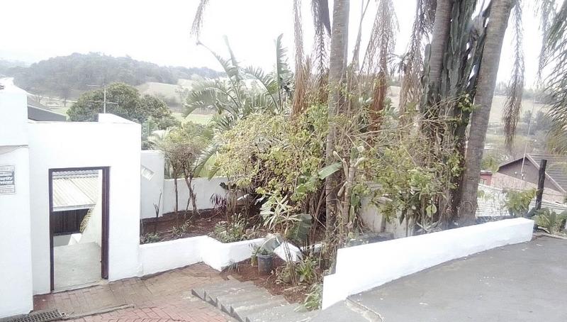 4 Bedroom Property for Sale in Riyadh KwaZulu-Natal