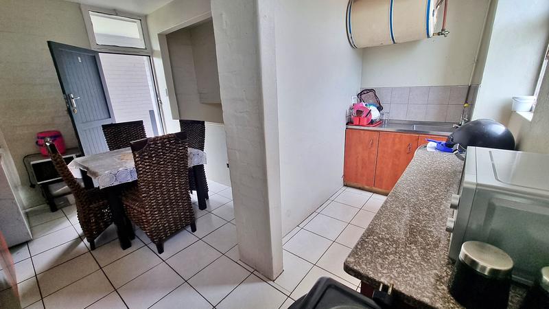 2 Bedroom Property for Sale in Umbilo KwaZulu-Natal