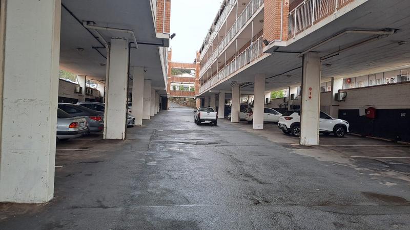 To Let 1 Bedroom Property for Rent in Overport KwaZulu-Natal