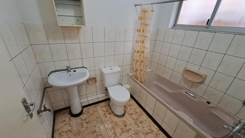 To Let 1 Bedroom Property for Rent in Overport KwaZulu-Natal