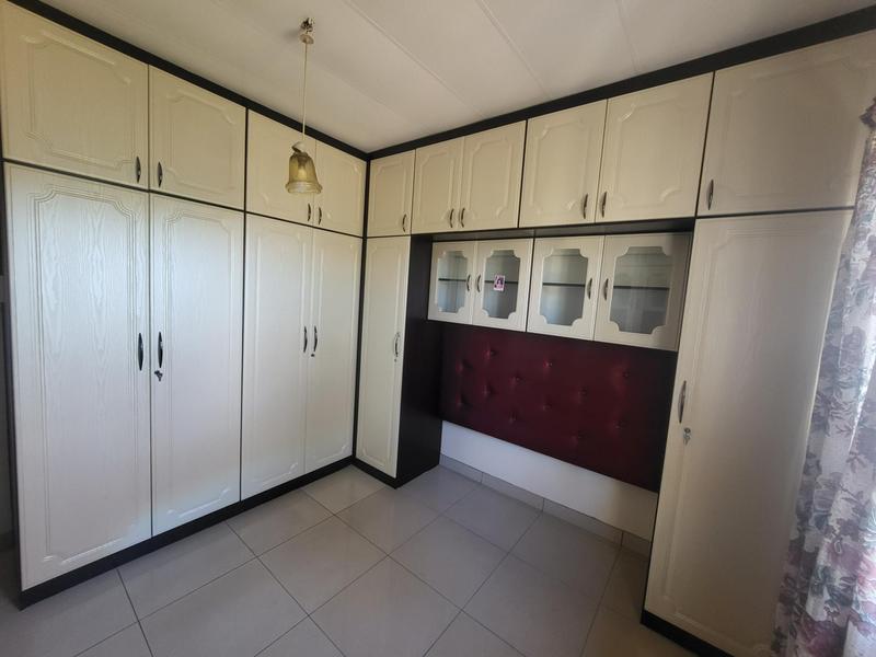 3 Bedroom Property for Sale in Brindhaven KwaZulu-Natal