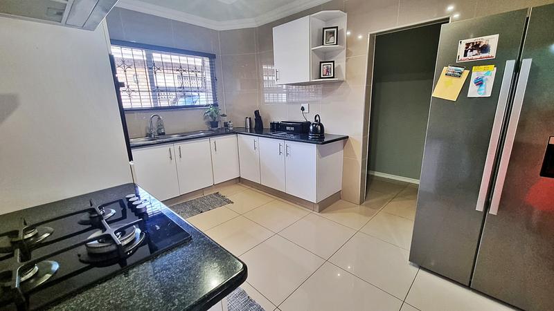 3 Bedroom Property for Sale in Morningside KwaZulu-Natal