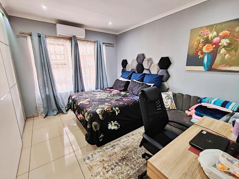 3 Bedroom Property for Sale in Morningside KwaZulu-Natal