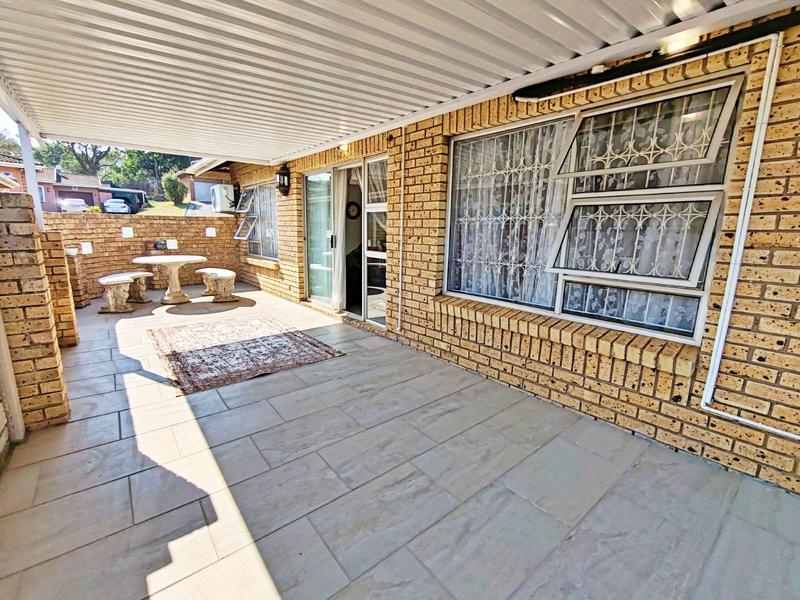 3 Bedroom Property for Sale in Morningside KwaZulu-Natal