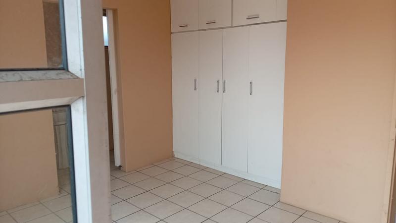 To Let 2 Bedroom Property for Rent in Bluff KwaZulu-Natal