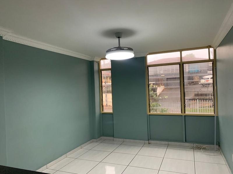 To Let 3 Bedroom Property for Rent in Bluff KwaZulu-Natal