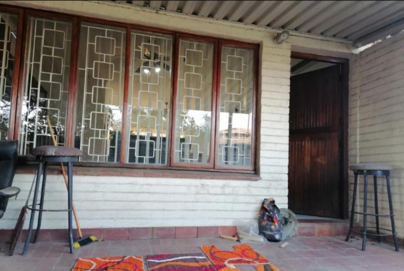 5 Bedroom Property for Sale in Kharwastan KwaZulu-Natal