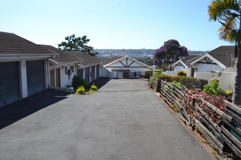 2 Bedroom Property for Sale in Montclair KwaZulu-Natal