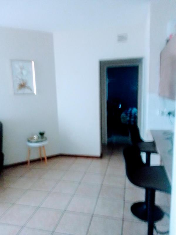 2 Bedroom Property for Sale in Empangeni Central KwaZulu-Natal