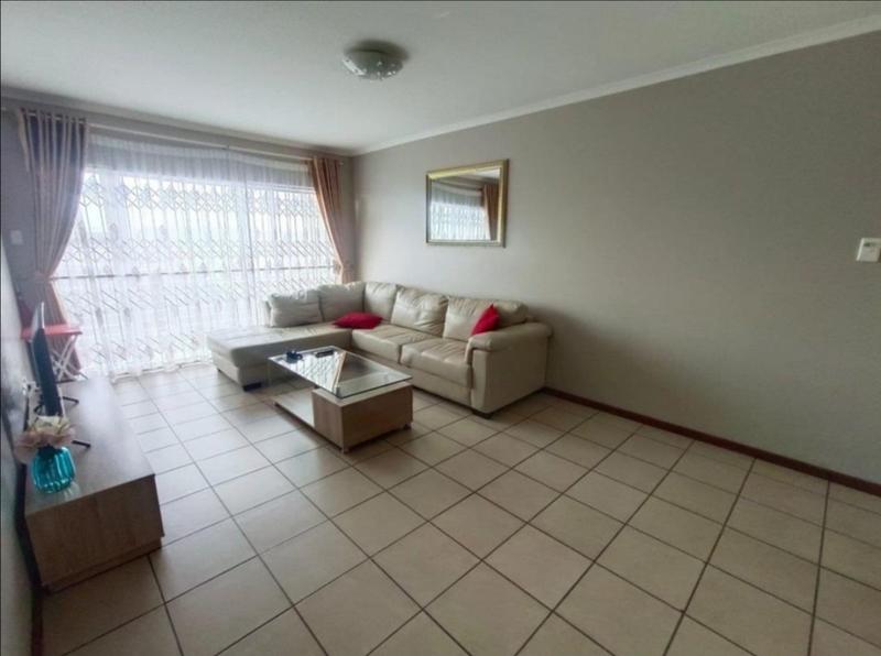 2 Bedroom Property for Sale in Bluff KwaZulu-Natal