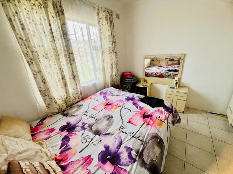 3 Bedroom Property for Sale in Kwamashu KwaZulu-Natal